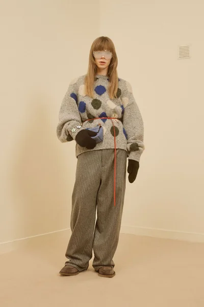 Look 7